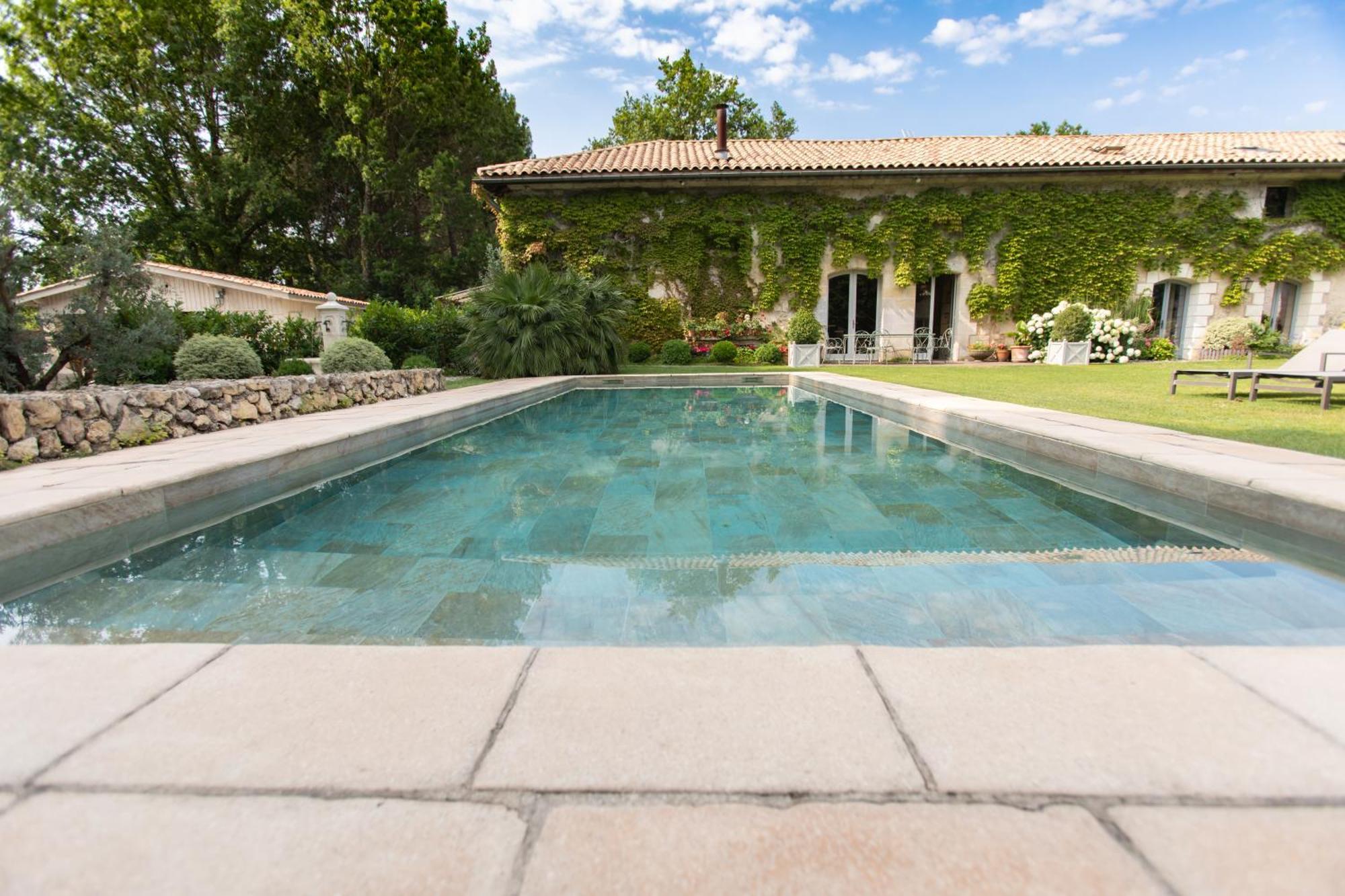 Chambres d'hôtes Domaine de Ginouilhac Le Taillan-Médoc Exterior foto